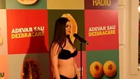 Imagini incendiare. Ea este fata care s-a dezbrăcat nud la Radio Zu. A câștigat 1.000 de euro, s-a dus la hotel și...