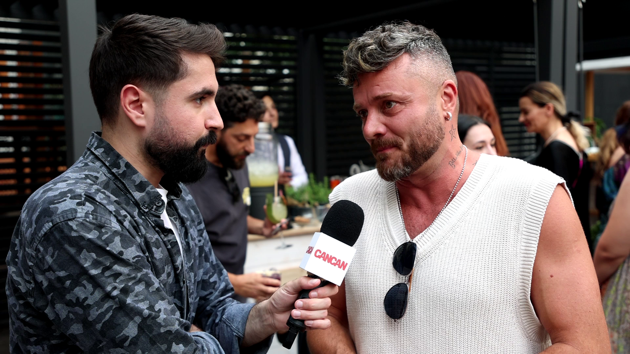 Tavi Clonda: "Urmează să plecăm în Grecia, dar și acolo o să filmăm, daily vlog, YouTube, dar am spus că filmăm un pic, facem materialele la început, după aceea stăm!" (Foto: captură video)