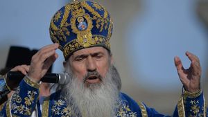 ÎPS Teodosie reacționează, după ce colegi de-ai săi au fost acuzați de viol. Ce va face Arhiepiscopul Tomisului