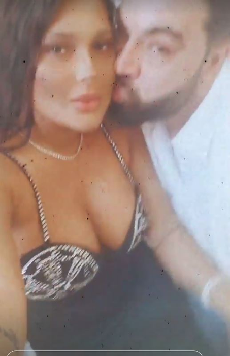 Marymar și Tzancă Uraganu se întrec în gesturi de tandrețe și săruturi pasionale cu Roxana Dobre și Florin Salam! Cum au fost surprinși toți la un restaurant din București