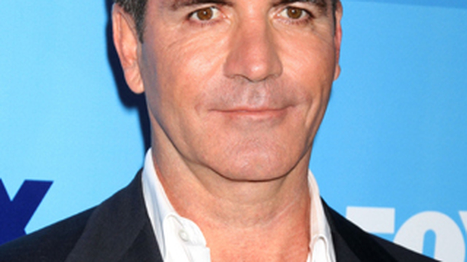 Simon Cowell le da bani fostelor iubite! VEZI AICI de ce
