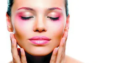 Masajul cu uleiuri hidratante, solutia tenului sanatos