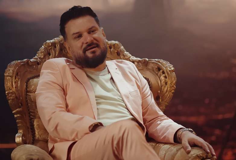 Adi de la Vâlcea a renunțat la emisiune TV