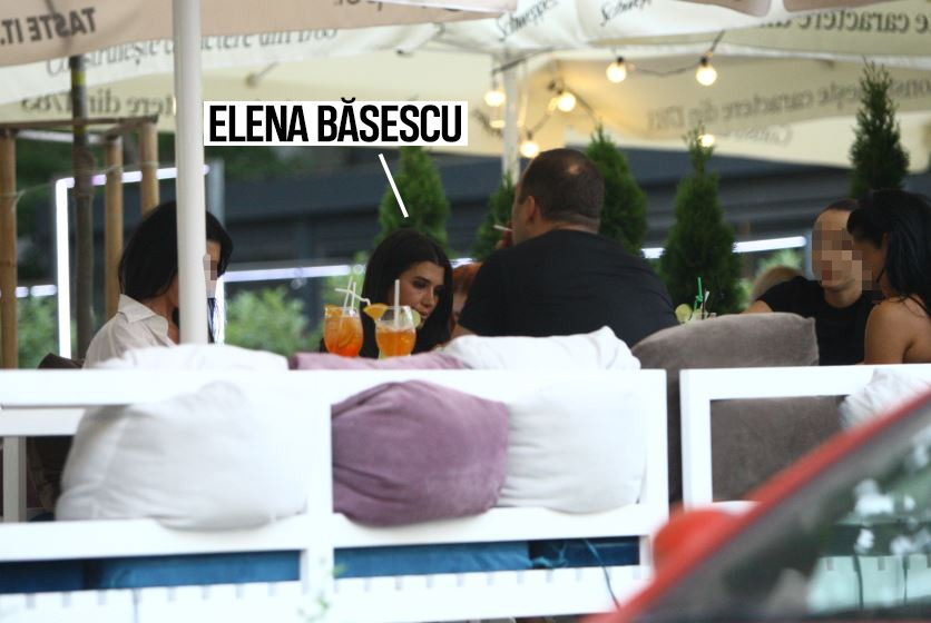 Elena Băsescu, la terasă