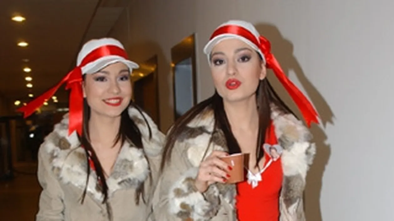 VIDEO Va era dor de fetele de la Indiggo? Au filmat ca fetele de la Capalna pe acoperisul unui bloc din SUA