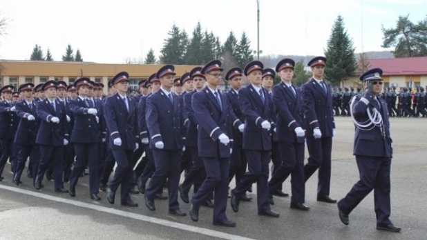 Admitere Școala de Poliție Câmpina 2020: calendar, locuri disponibile, bareme și metodologie