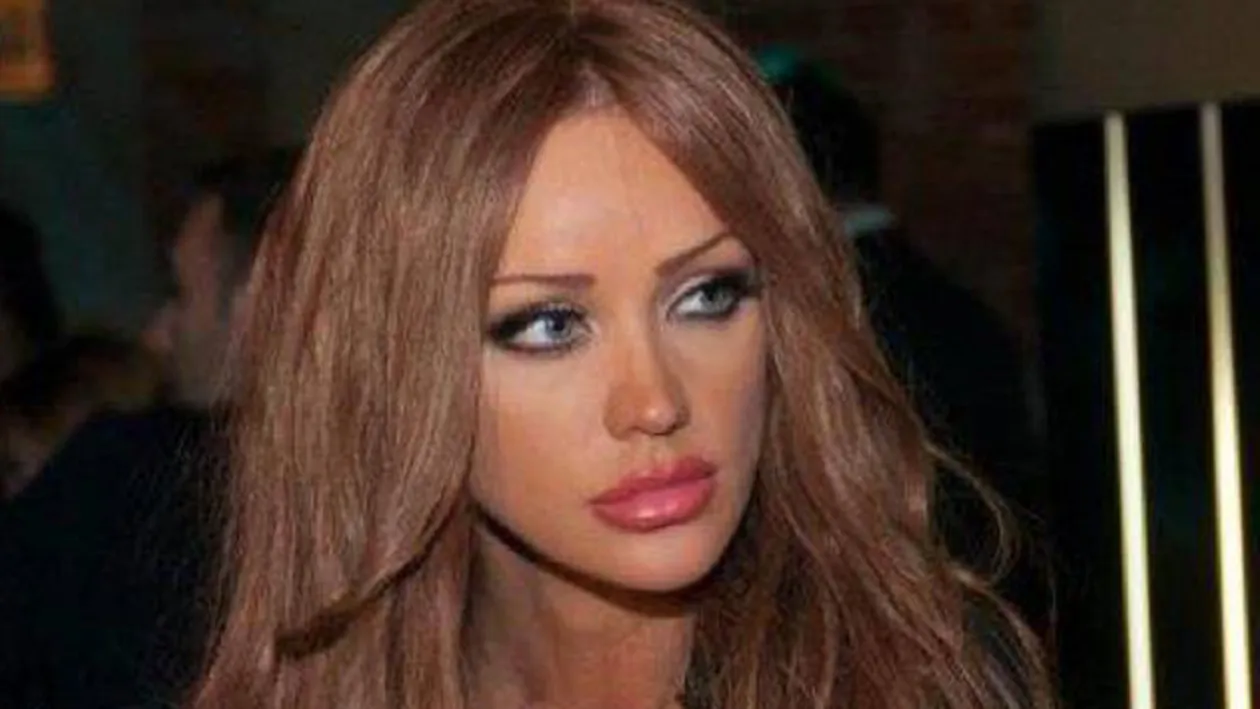 Bianca Dragusanu a parasit Romania fara Victor Slav! A ajuns in Roma si ...