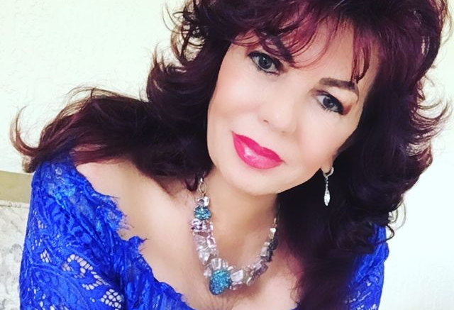 Clarvăzătoarea vedetelor petrece Crăciunul într-un stil atipic! Carmen Harra: „Sărbătorile în America nu au frumusețea și ineditul celor din România, dar…”