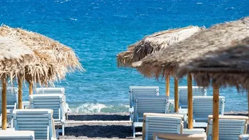 Caz surprinzător în turism. Un bărbat a fost despăgubit pentru că nu a găsit șezlong la plajă