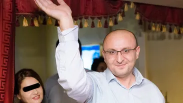 Divortul care zguduie industria farmaceutica! “Printul medicamentelor” a rupt si al treilea mariaj si a luat-o de la capat cu…