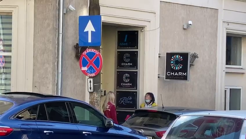 Videochat-urile au ”lucrat” intens în prima zi de stare de urgență