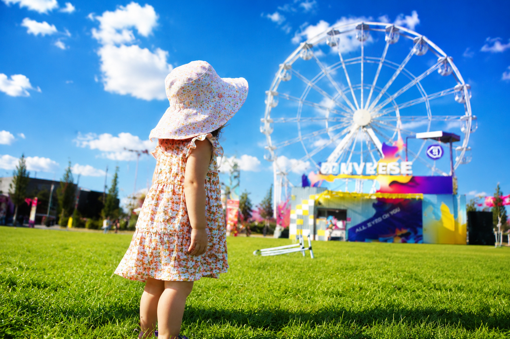 Peste 700.000 de vizitatori în primele două săptămâni. NIBIRU extinde programul dedicat familiilor și anunță Family Fest.