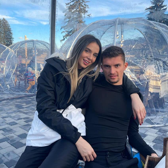 Florin Tănase are o soție trăsnet! Cum arată partenera fotbalistului care a salvat România de la o nouă rușine, în Finlanda | GALERIE FOTO