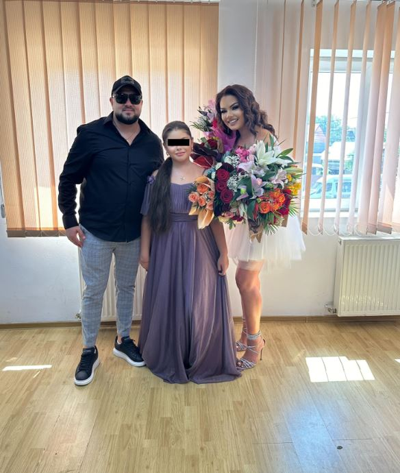 Beyonce de România alături de soțul ei și de Anais, fiica pe care o are cu Nicolae Guță/ sursă foto: Instagram