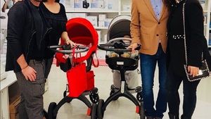 Gabriela Cristea i-a îngrijorat pe toţi după ce a pozat-o AŞA aşa cu fiica sa: "Face doar rău bebelinei". Reacţia vedetei după ce a primit avertizări alarmante