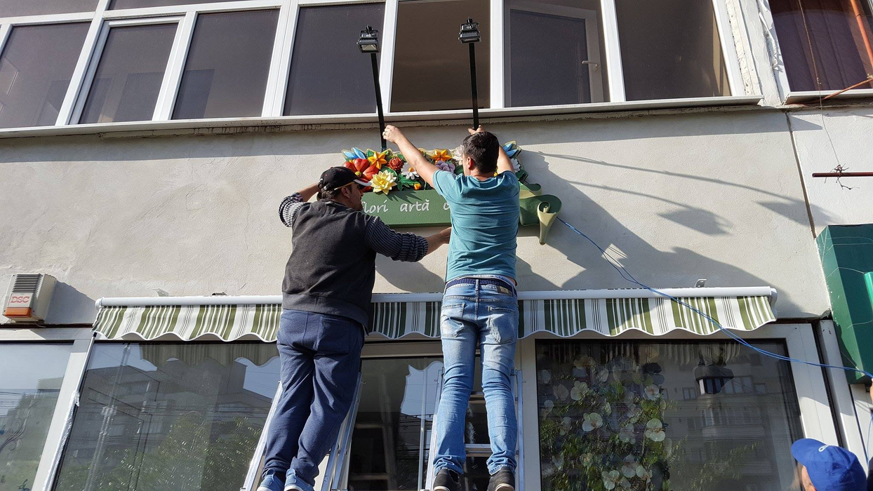 Una dintre firmele care au ieșit din mâna meșterului oltean