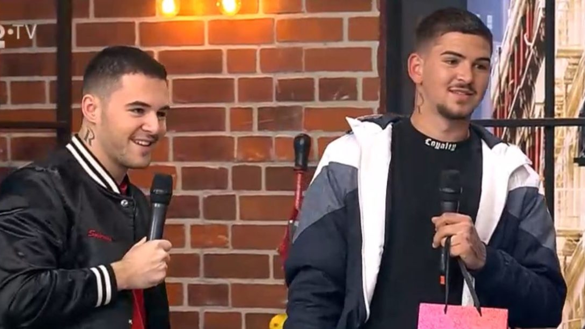 Mario Fresh, faţă în faţă cu sosia lui de pe Tik Tok! Ştefan, "ciobănaşul" cu 300 de oi, mut de uimire când l-a văzut