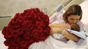 Ela Crăciun a făcut public filmul nașterii celui de-al treilea copil. Înregistrarea a devenit virală