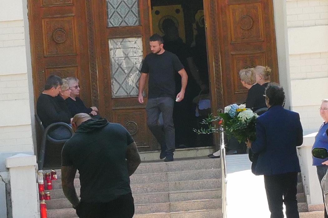 Vedetele din România își iau adio azi de la Alex Faur, cel mai excentric tânăr milionar