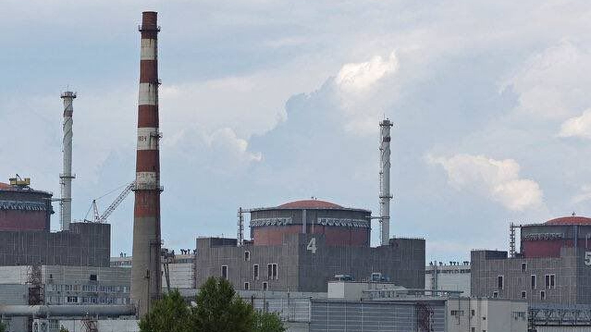 Cât de mare este pericolul nuclear pentru România? Situația de la centrala Zaporojie din Ucraina devine îngrijorătoare