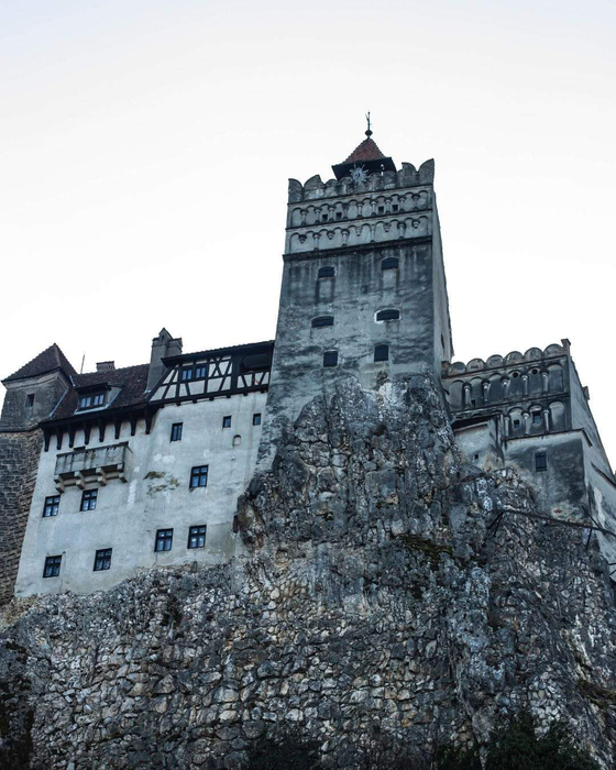 Castelul Bran, atracția principală de Halloween! Cât costă un bilet și ce experiențe sunt pregătite