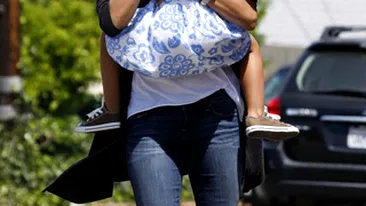 Halle Berry, tarata iar prin tribunale de fostul iubit: vrea lunar 20.000 $ pensie alimentara pentru fiica lor!