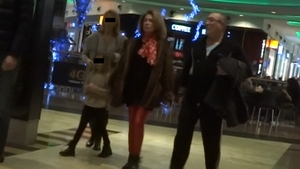 VIDEO Am trait s-o vedem si pe asta! Serghei Mizil si-a aratat romantismul in public!