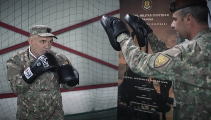 Campionul răspunde acuzaţiilor aduse.