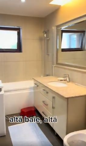 Cum arată vila de aproape un milion de euro a Andreei Bălan. Are 5 băi, un living cât un apartament și o cameră specială pentru animale
