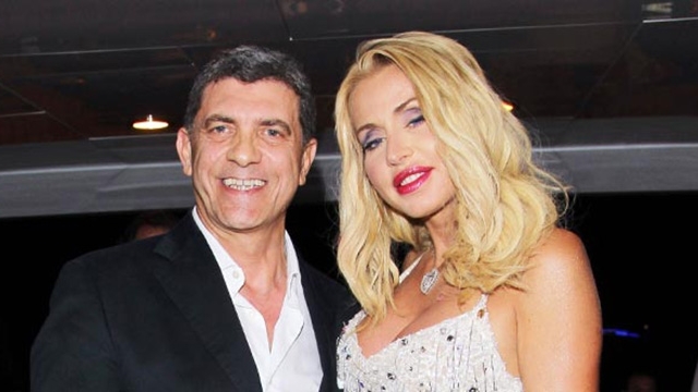 Un noua despartire in showbiz! O blonda celebra divorteaza dupa un an de casnicie. Sa fie Catalin Botezatu motivul?