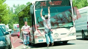 Ce faceti cand un cablu cade pe sosea?