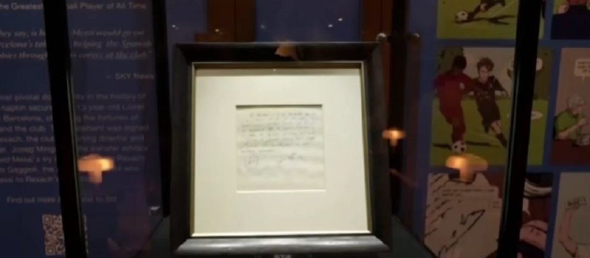 Ce scrie, de fapt, pe cel mai scump șervețel din lume. S-a vândut cu peste 700.000 de lire sterline. VIDEO