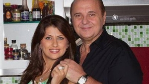 Se infometeaza, face sala, masaje si impachetari pentru Nick Radoi! Alina Radi il vrea cu orice pret inapoi pe milionar!