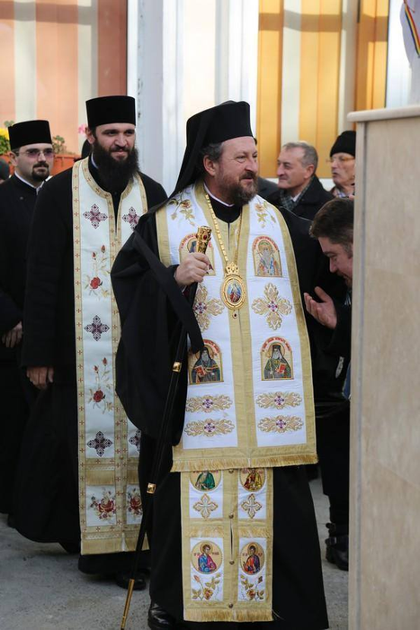 Preoţii din judeţul Vaslui iau o decizie radicală în privinţa Episcopului de Huşi! Corneliu Bârlădeanu îi obligase anterior să…