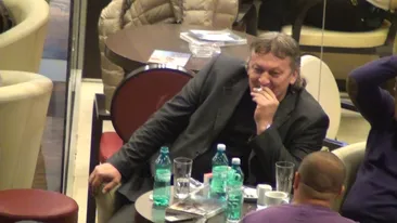 Danut Lupu nu slabeste deloc pachetul de tigari! Fumeaza ca un sarpe, dar nu arde si caloriile