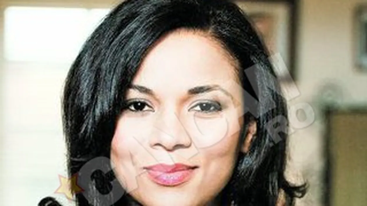 Nadine vrea o casa mare, caci isi mai doreste doi copii! Isi face vila cu sase dormitoare!