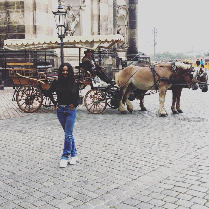 Laurette Atindehou în vacanță