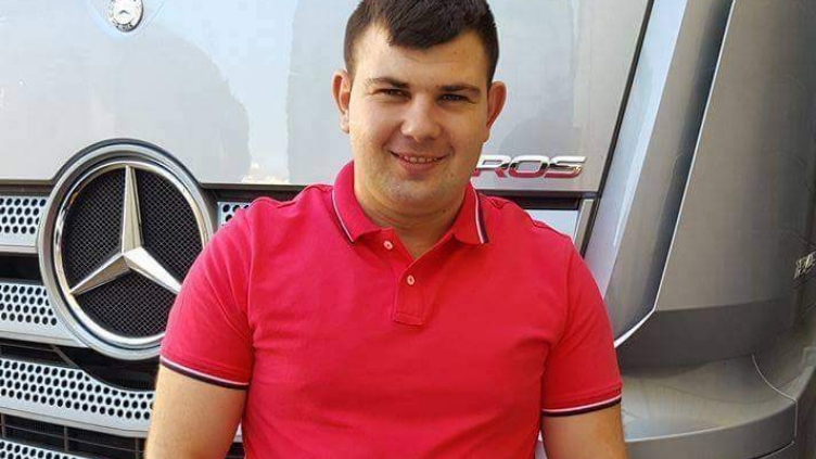 Lacrimi de disperare într-o familie din Bistrița-Năsăud! Și-au găsit băiatul mort, în pat, după ce s-au întors de la nuntă!