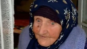 Gestul făcut de Teo Trandafir pentru bătrânica de 94 de ani care a rămas singură. Doi copii i-au murit, iar al treilea e bolnav de cancer: „Mă rog la Dumnezeu să...”