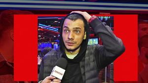 Vescan și-a tras colegă de apartament! Burlacul convins dă semne de slăbiciune