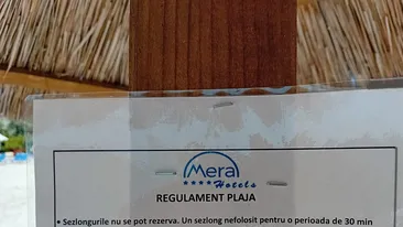 Anunț ireal pe plajă, postat de managerul unui hotel de 4 stele din Cap Aurora: Șezlongurile nu se pot...