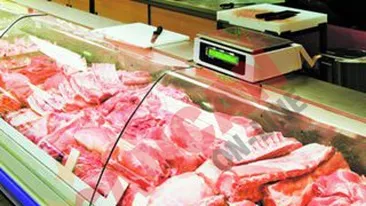 Carne de cal vanduta in piete