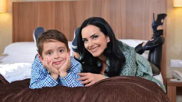 Magda Vasiliu şi-a scos băieţelul din spital în ziua de Crăciun! Unde l-a dus ştirista fiul 
