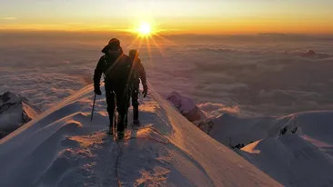 A murit un alpinist român în Mont-Blanc. Autorităţile de la noi au fost informate