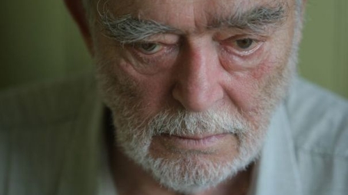 ”S-a îmbolnăvit de inimă rea”.  ALBULESCU a suferit enorm după moartea soţiei sale