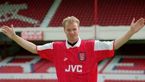 Dennis Bergkamp, Olandezul Nezburător