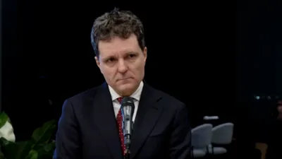 Nicușor Dan acuză CCR de „tergiversare” privind pensiile magistraților: „Îmi doresc asumare din partea CCR”