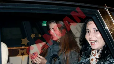 Monica Columbeanu, plimbata prin Oradea cu un Rolls Royce placat cu aur!