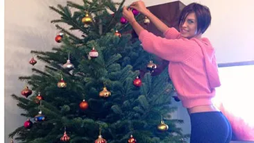 Moş Crăciun deja a trecut pe la Mădălina Pamfile! Uite ce i-a lăsat sub brad! Ce ar mai merita?