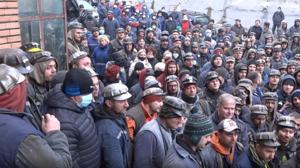 Minerii nemulțumiți vin la București. Care este planul acestora